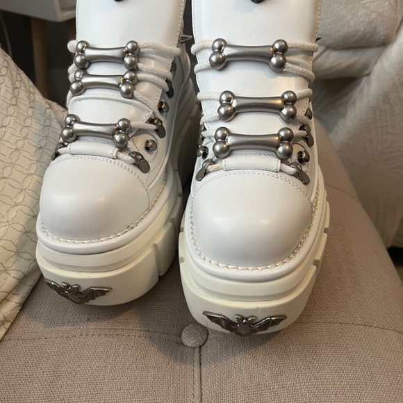 Gucci platform sneaker/boot - Picture 8 of 14